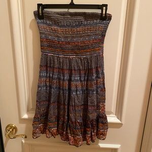 Strapless stretch bandeau dress with pattern